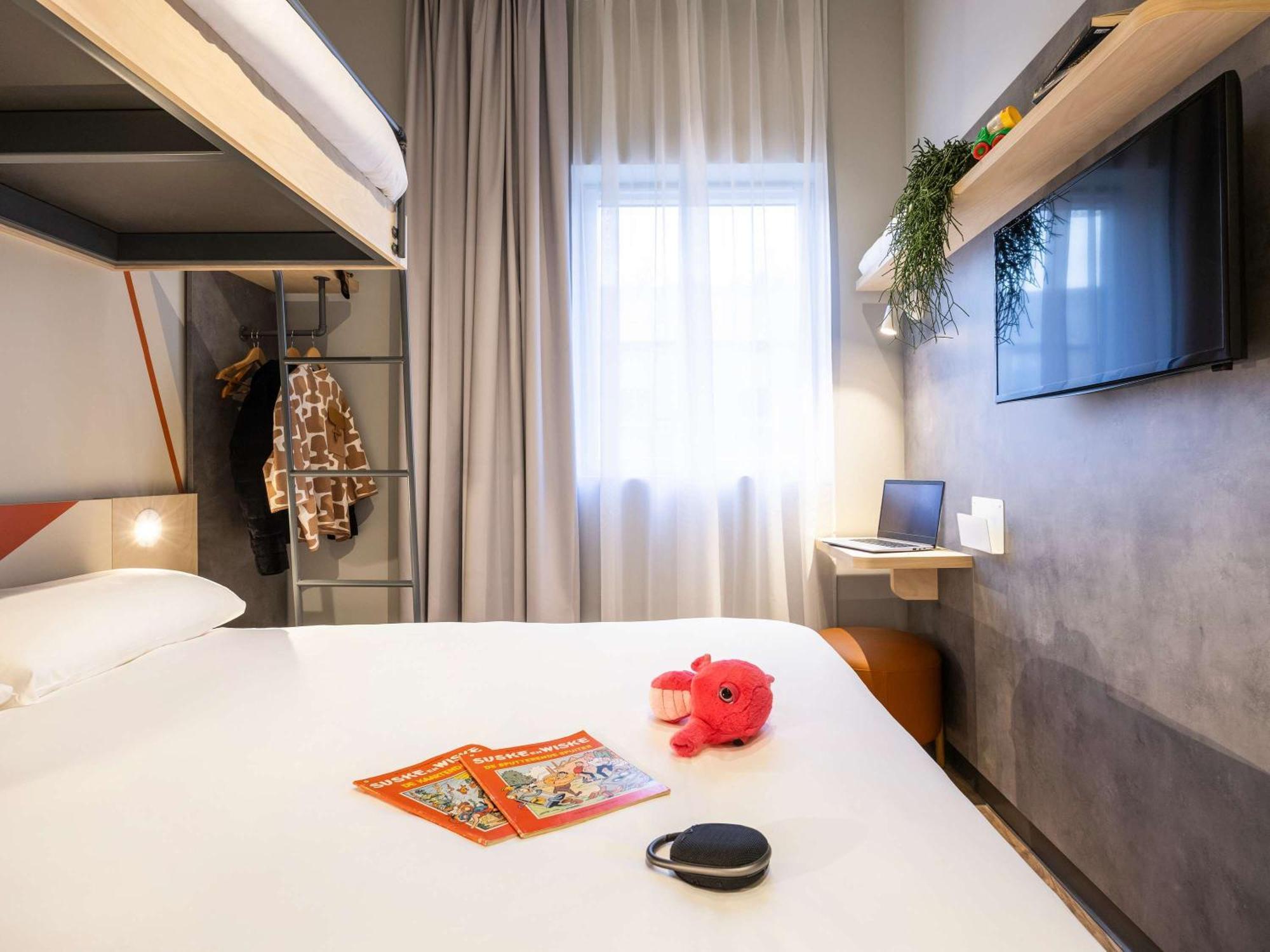 Ibis Budget Arlon Porte Du Luxembourg Exterior foto